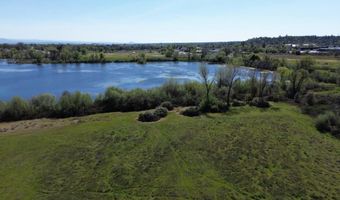 19300 Latona Rd, Anderson, CA 96007