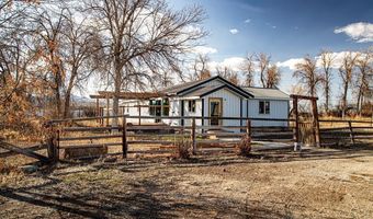 6 Corbett Rd, Cody, WY 82414