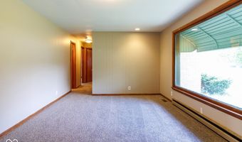 923 Hattie Dr, Anderson, IN 46013