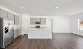 8094 Wesleyan Dr, Avon, IN 46123