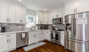 148 Grace St, Cranston, RI 02910