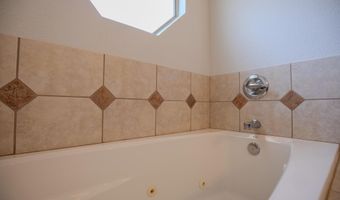 2147 Camino Del Sol, Alamogordo, NM 88310