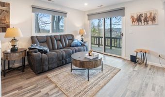 2 Solitude Ct, Alloway, NJ 07462