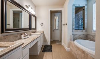 898 Clear Water Dr, Allen, TX 75013