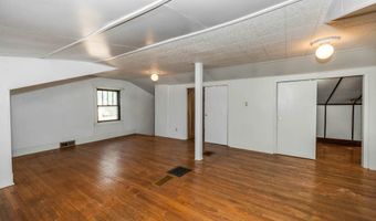 1001 42nd St, Des Moines, IA 50311