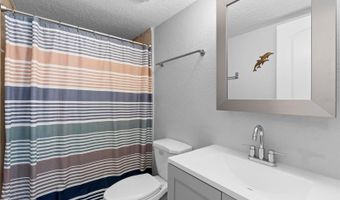 1640 JUNO Trl 205A, Astor, FL 32102