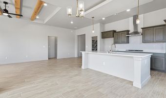 3674 Red Arroyo Dr, Alamogordo, NM 88310