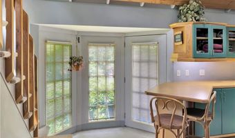 223 Ten Rod Rd, Exeter, RI 02822