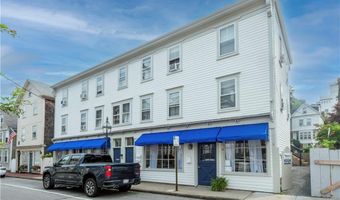 130 Spring St, Newport, RI 02840