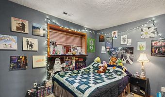 205 W Hackberry St, Brandon, SD 57005