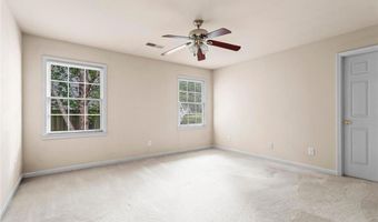 1605 Spinnaker Dr, Alpharetta, GA 30005