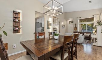 3297 Meadow Crest Pl, Escondido, CA 92027