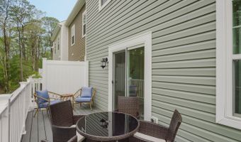 12371-1 Sea Oaks Ln, Berlin, MD 21811