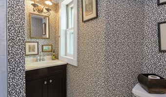 64 Old Kings Hwy S, Darien, CT 06820