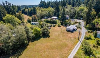 5824 Haddon Ln, Anacortes, WA 98221