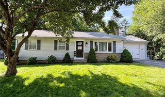 65 Bayberry Ln, East Greenwich, RI 02818