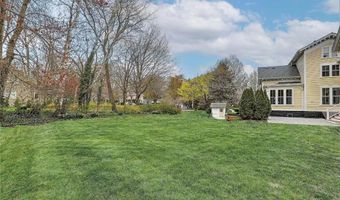53 Jennys Ln, Barrington, RI 02806