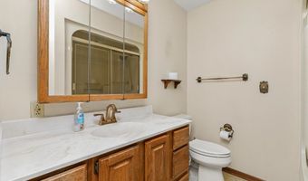 601 6th Street Pl SE, Altoona, IA 50009