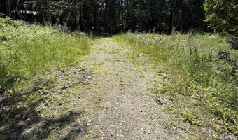 327 South Rd, Bethlehem, NH 03574