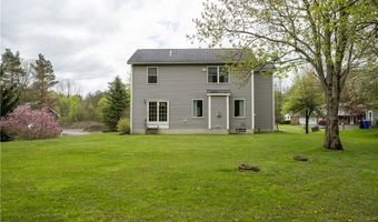 11686 Parkwood Dr, Alden, NY 14004