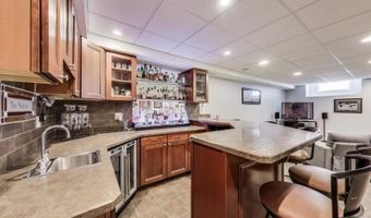1523 N Patton Ave, Arlington Heights, IL 60004