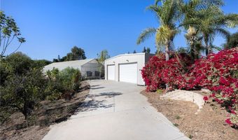 1881 Fuerte St, Fallbrook, CA 92028