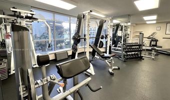 3530 Mystic Pointe Dr 408, Aventura, FL 33180