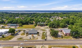 2556 Marcia Ct, Biloxi, MS 39531