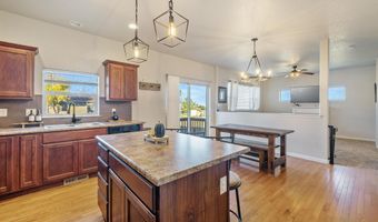 2944 Central Dr, Casper, WY 82604