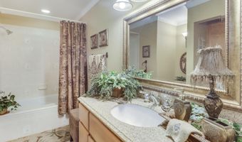 133 Myrtle St, Biloxi, MS 39530
