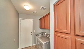 4815 W BUFFALO St, Chandler, AZ 85226