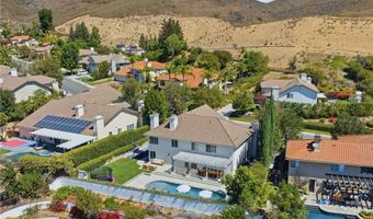 29644 Kimberly Dr, Agoura Hills, CA 91301