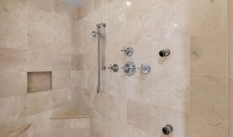 801 KEY Hwy T-65, Baltimore, MD 21230