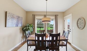 1402 S 7th St, Adel, IA 50003