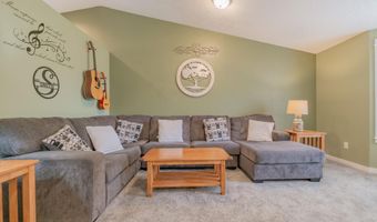 4009 NE Somerset Dr, Albany, OR 97322