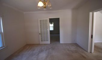 310 WALNUT St, Bridgeville, DE 19933