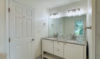 212 W 6th St 212, Boston, MA 02127