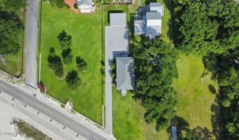 810 S Beach Blvd, Bay St. Louis, MS 39520