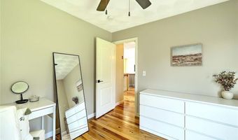 5 Craigie Ave, Johnston, RI 02919