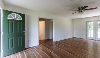 212 Cornfield Ln, Appomattox, VA 24522
