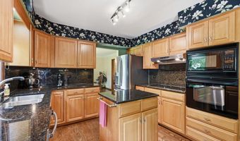 1411 W Allison Ct, Arlington Heights, IL 60005