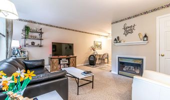 33 Merrimack Rd C, Amherst, NH 03031
