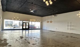 114 N Market St, Benton, AR 72015