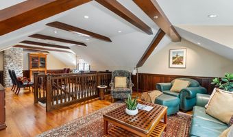 6 Pine Hill Rd, Burlington, CT 06013