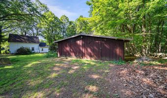 50 Long Hill Rd, Raymond, NH 03077