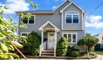 3 N Smith St N, Avenel, NJ 07001