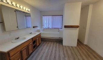 111 NE Briggadun Dr, Belfair, WA 98528