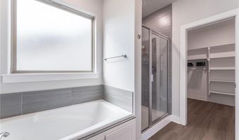 931 Moosehead St, Bentonville, AR 72713
