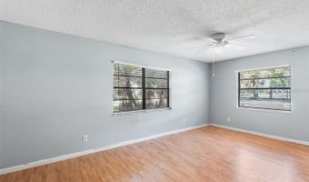 905 VAN Dr, Auburndale, FL 33823