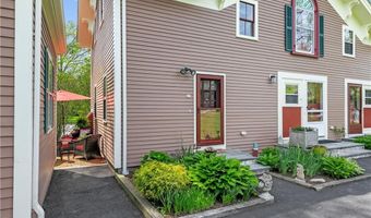 97 Narragansett Ave C4, Newport, RI 02840